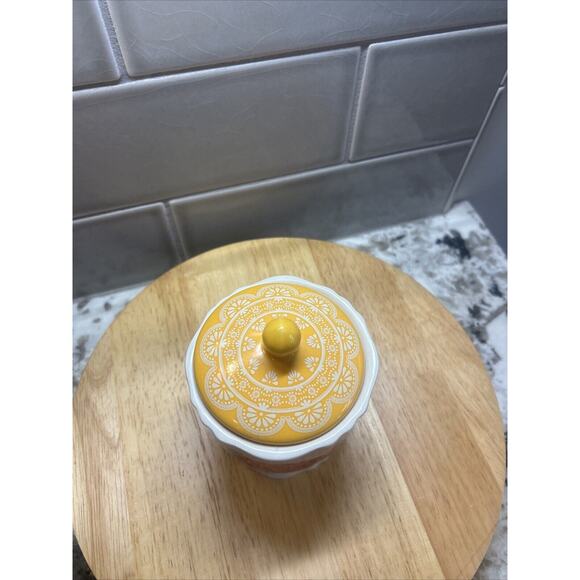 Pioneer Woman Blossom Jubilee “Spoon Full Of Sugar “ Sugar Bowl - Picture 5 of 8